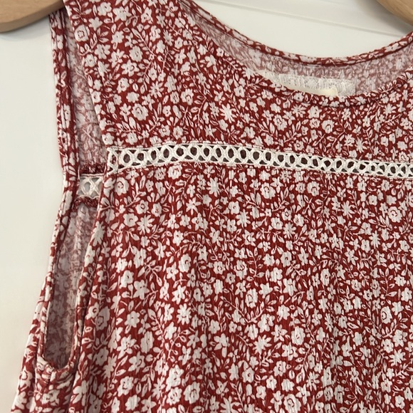 DONATED JAMAICA 🇯🇲 Anthropologie Maeve Quinn Lace Peplum Top w Split Back - Picture 4 of 14